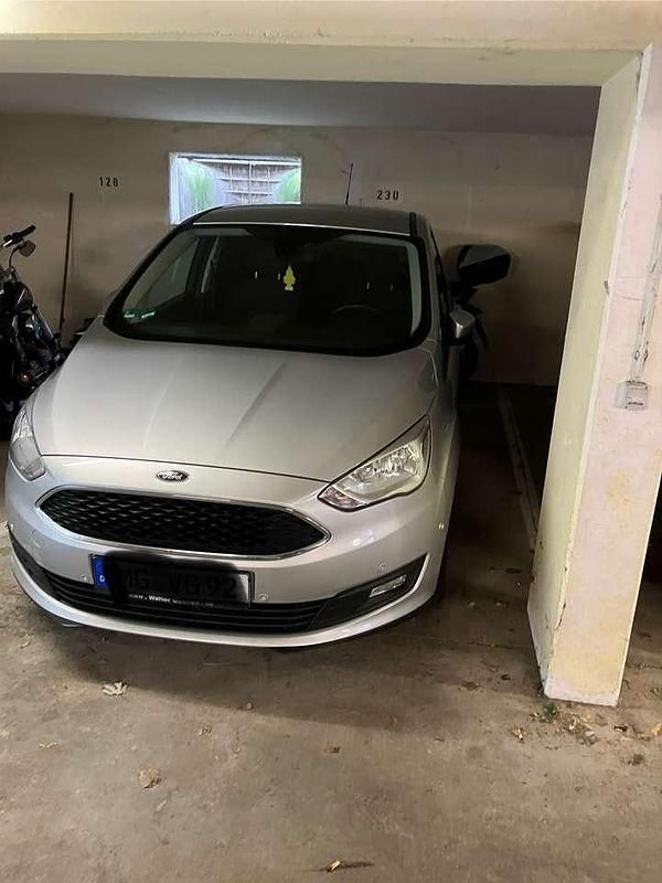 Gebraucht 2016 Ford C-MAX Business Edition Van / Kleinbus | 7.499 € - Bild 1/4