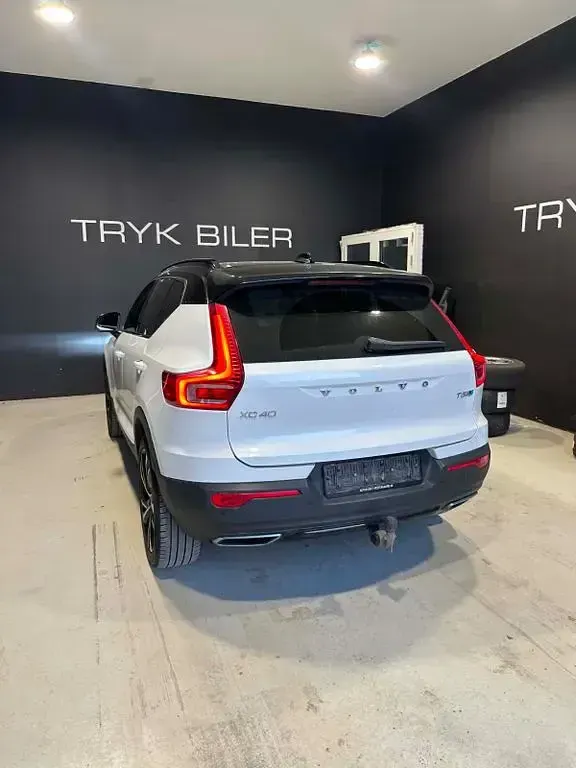 Gebraucht Volvo XC40 R-Design 247 PS (181 kW) 2018 Weiß SUV