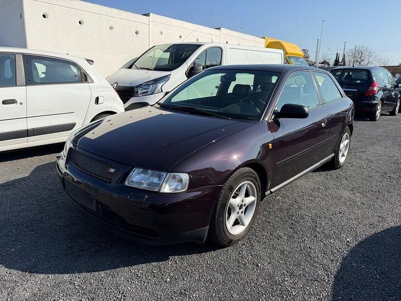 Gebraucht Audi A3 Attraction 90 PS (66 kW) 1998 Kleinwagen