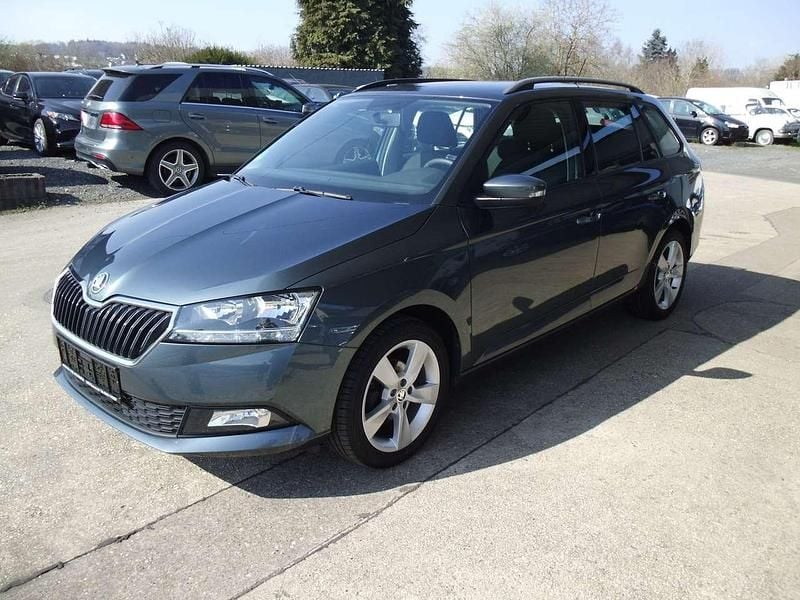 Gebraucht Skoda Fabia 75 PS (55 kW) 2019 Grau Kombi