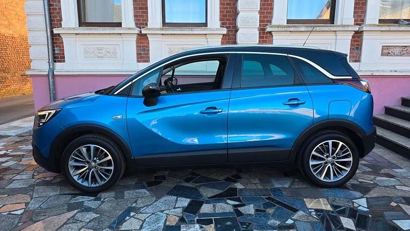 Gebraucht Opel Crossland X 131 PS (96 kW) 2017 Blau SUV