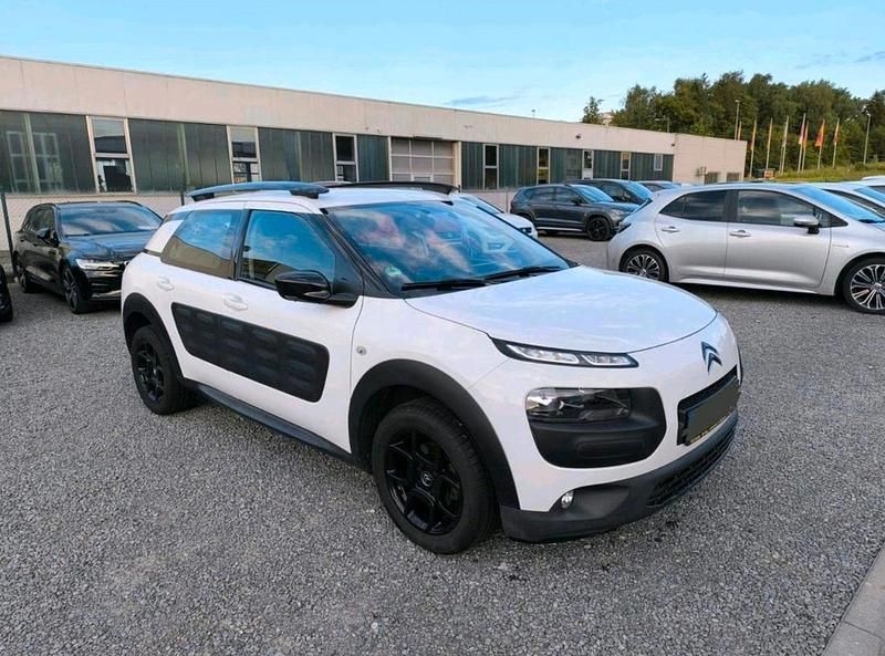 Gebraucht Citroën C4 110 PS (80 kW) 2016 Weiß SUV