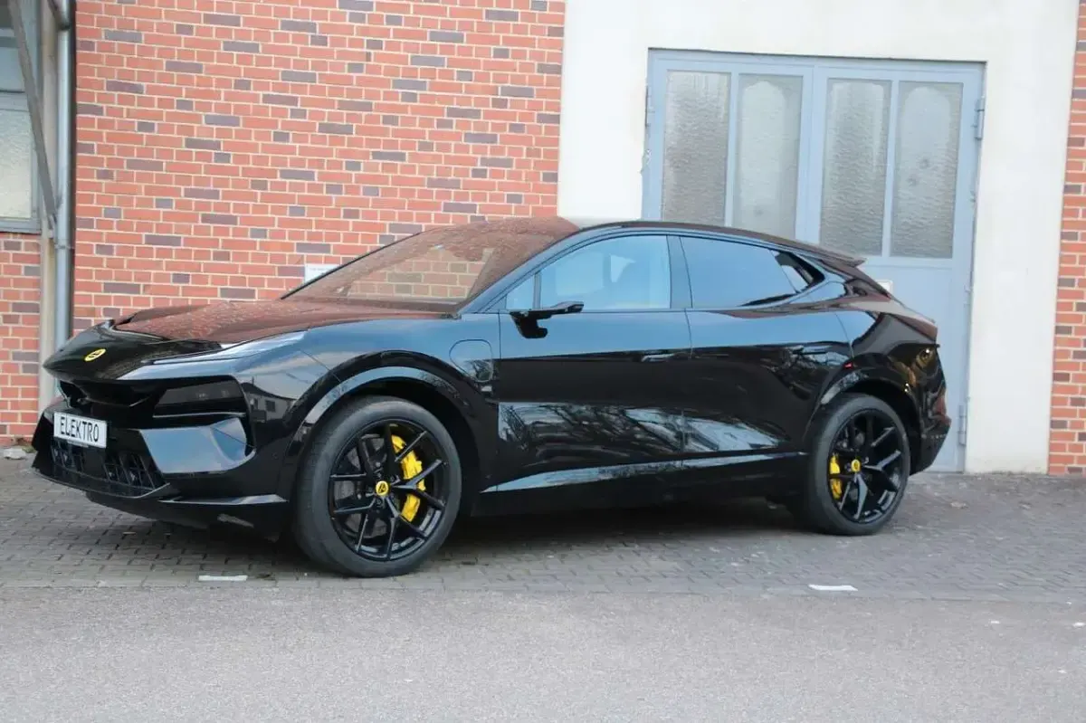 Gebraucht Lotus Eletre 675 kW (918 PS) 2024 Schwarz SUV