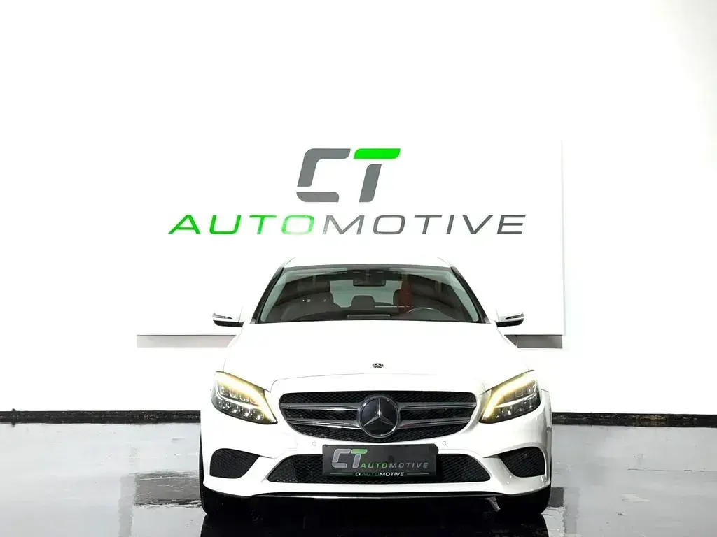 Gebraucht Mercedes C200 163 PS (119 kW) 2021 Weiß Limousine