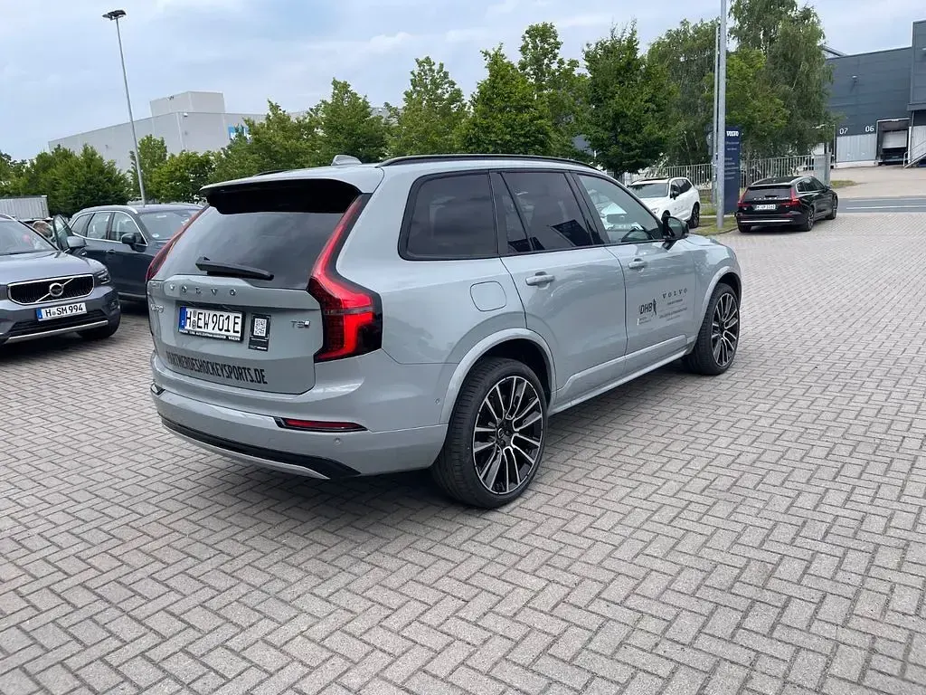 Gebraucht Volvo XC90 Plus 310 PS (228 kW) 2026 Grau SUV