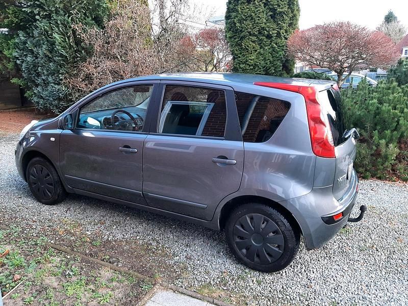 Gebraucht Nissan Note 90 PS (66 kW) 2006 Grau Van / Kleinbus