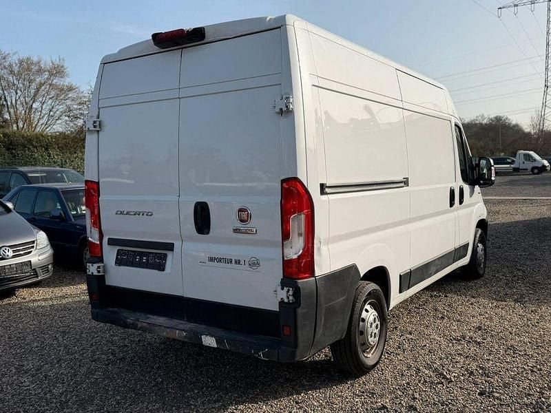 Gebraucht Fiat Ducato 177 PS (130 kW) 2018 Weiß Van