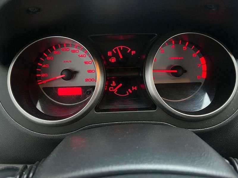 Gebraucht Suzuki Ignis 94 PS (69 kW) 2004 Beige Kleinwagen