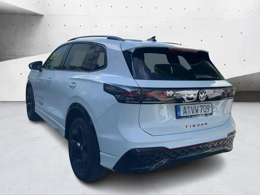 Gebraucht VW Tiguan R-line 272 PS (200 kW) 2025 Weiß SUV