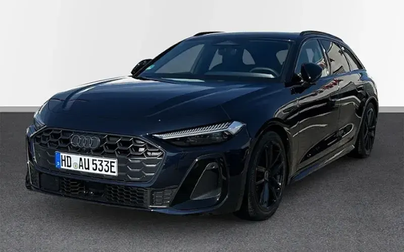 Gebraucht Audi A5 Ambiente 299 PS (219 kW) 2026 Blau Kombi