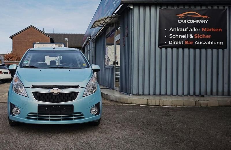 Używany Chevrolet Spark LS 68 KM (50 kW) 2010 Niebieski Hatchback