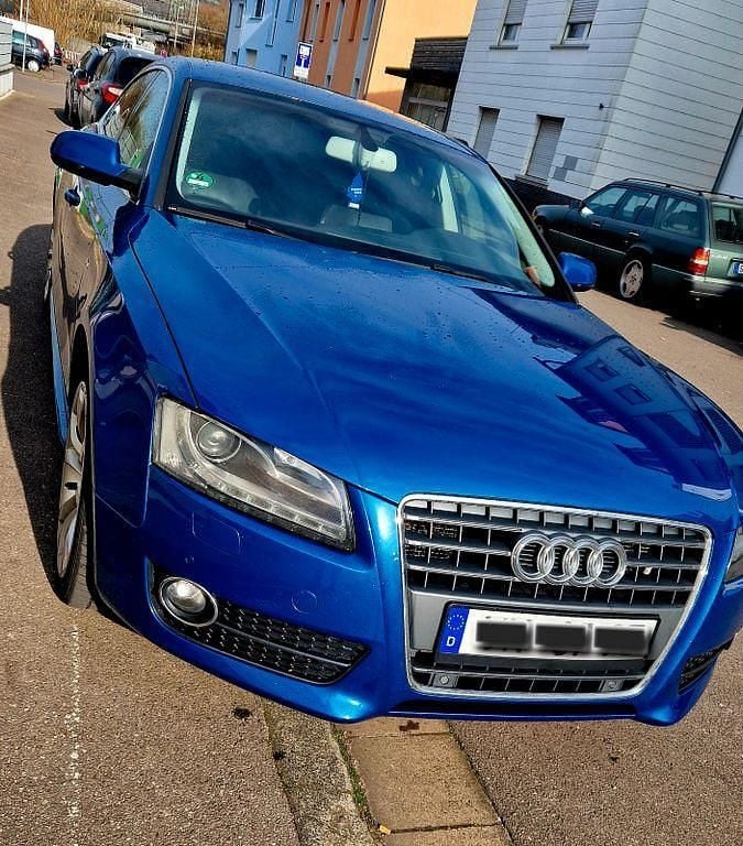 Blau Gebraucht 2010 Audi A5 Sportback Design Limousine | 8.500 € (Fairer Preis) - Bild 1/4