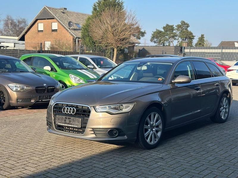 Gebraucht Audi A6 Business 204 PS (150 kW) 2013 Grau Kombi