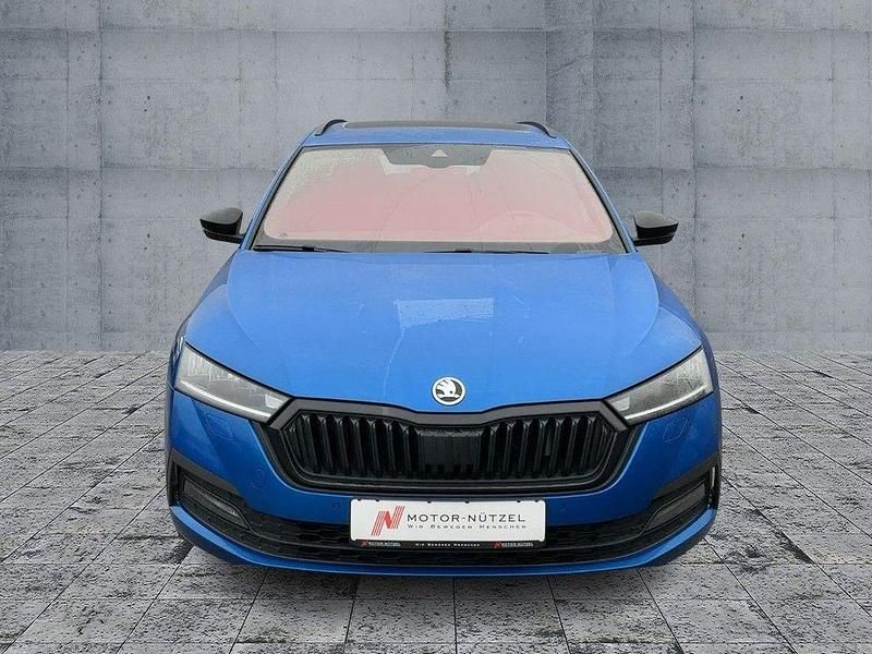 Gebraucht Skoda Octavia 190 PS (139 kW) 2022 Raceblau metallic Kombi