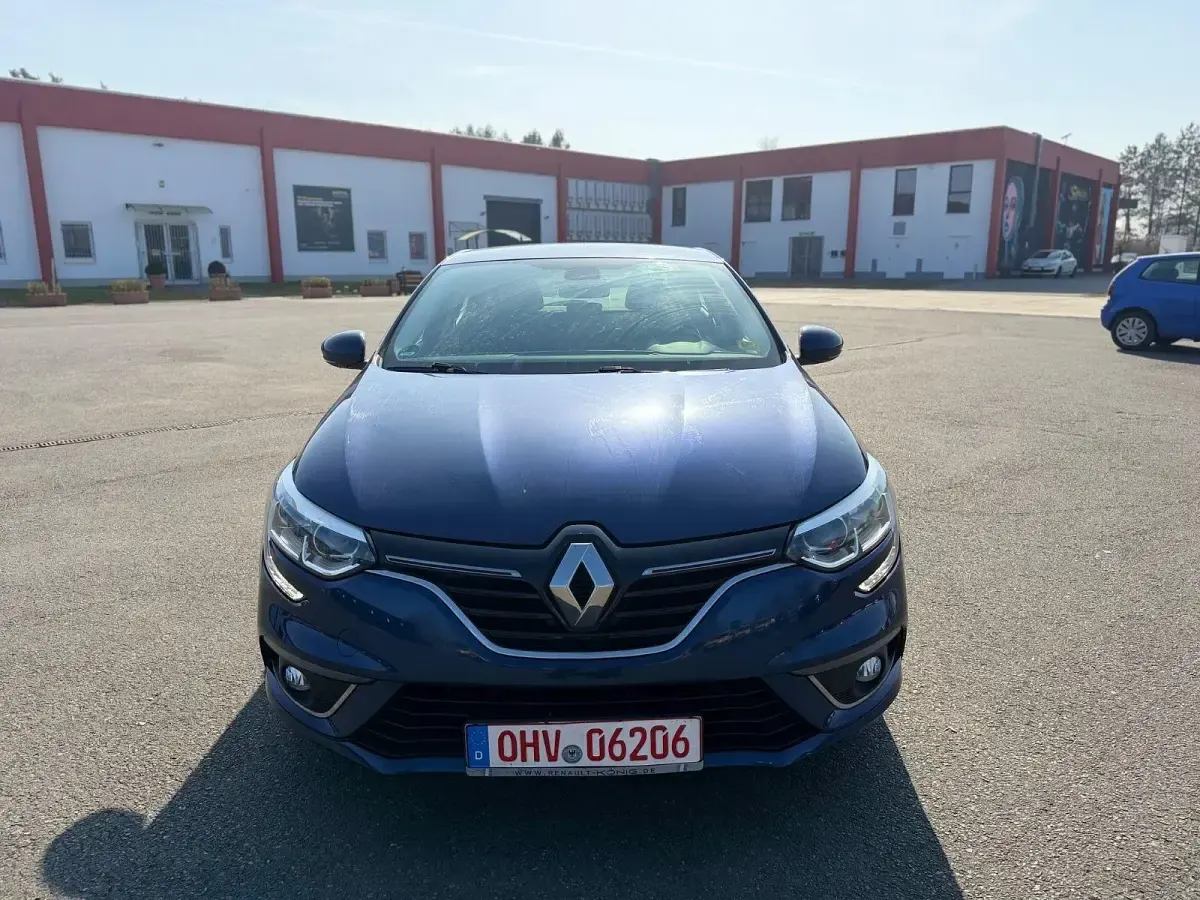 Gebraucht Renault Mégane Experience 101 PS (74 kW) 2016 Blau Limousine