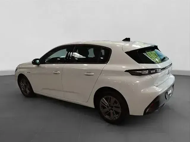 Gebraucht Peugeot 308 Style 145 PS (106 kW) 2025 Weiss Limousine