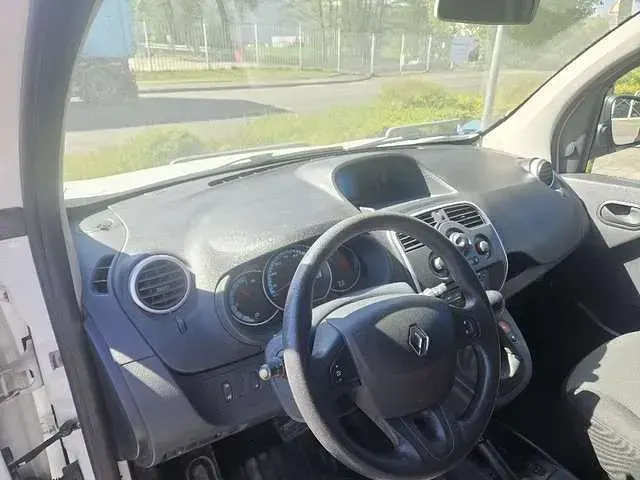 Gebraucht Renault Kangoo 44 kW (60 PS) 2021 Weiß Van / Kleinbus