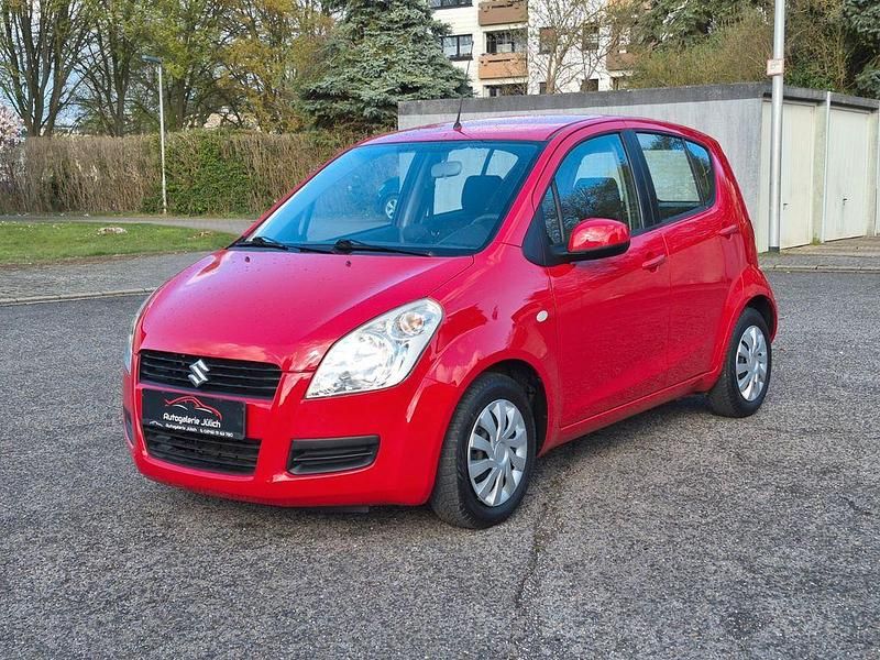 Gebraucht Suzuki Splash Basic 65 PS (47 kW) 2010 Rot Kleinwagen
