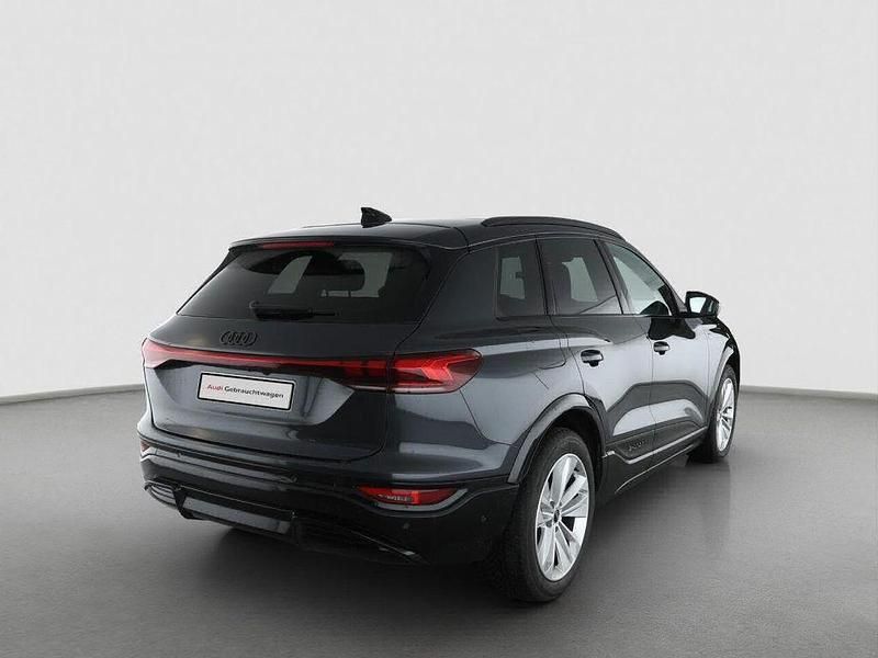 Gebraucht Audi Q6 e-tron S-Line 185 kW (252 PS) 2025 Manhattangrau SUV
