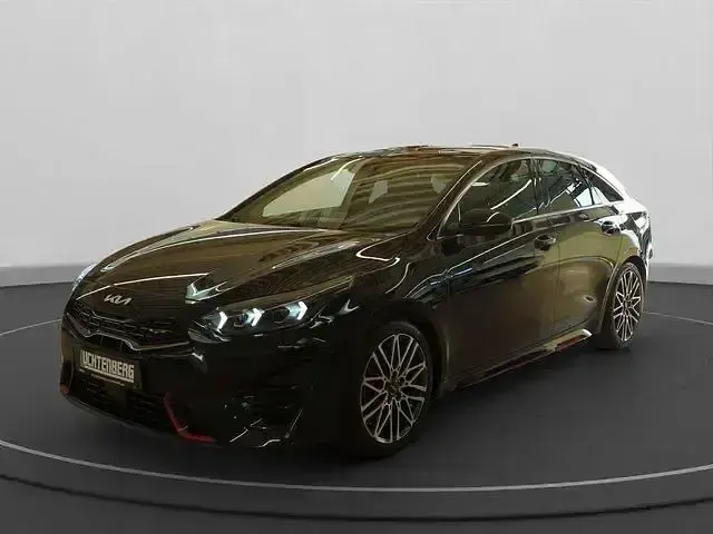 Gebraucht Kia ProCeed GT 204 PS (150 kW) 2022 Schwarz Kombi