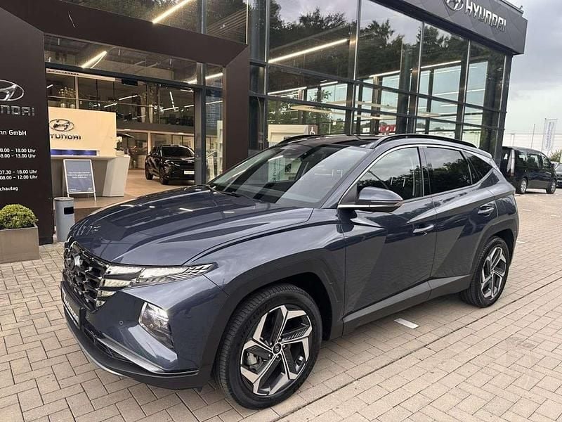 Dunkel blau metallic Gebraucht 2023 Hyundai Tucson Trend SUV | 32.900 € (Fairer Preis) - Bild 1/4
