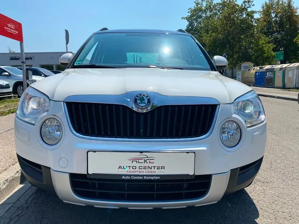 Gebraucht Skoda Yeti Plus Edition 110 PS (80 kW) 2013 Weiß SUV