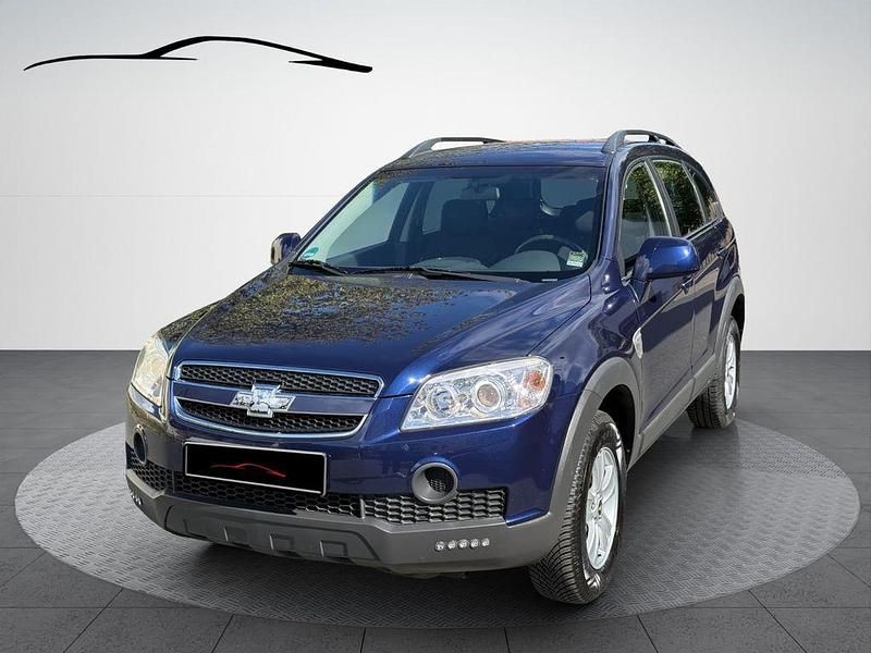 Blau Gebraucht 2010 Chevrolet Captiva LS SUV | 5.000 € (Fairer Preis) - Bild 1/4
