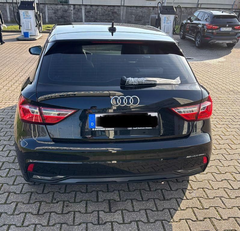 Gebraucht Audi A1 Sportback 95 PS (69 kW) 2021 Schwarz Kleinwagen