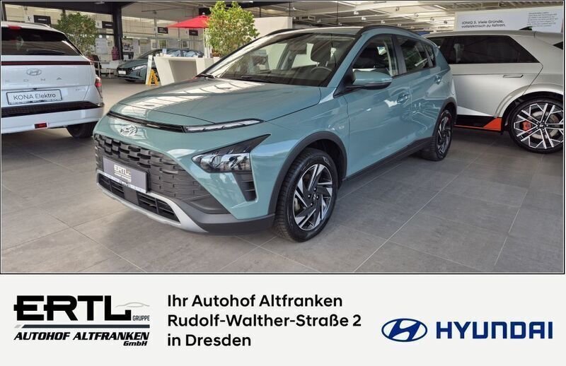 Mangrove green mineraleffekt Gebraucht 2023 Hyundai Bayon Trend SUV | 19.980 € (Guter Preis) - Bild 1/4