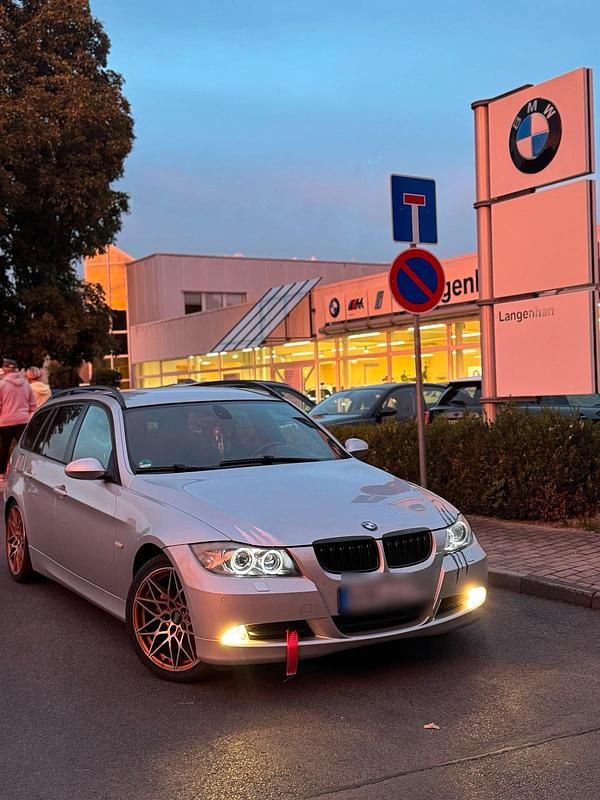 Gebraucht 2006 BMW 320 Kombi | 4.150 € - Bild 1/4