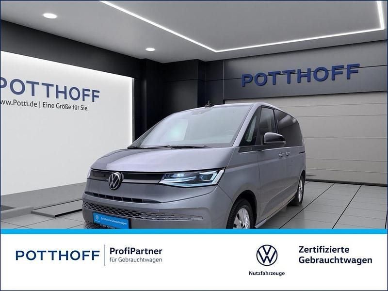 Silber Gebraucht 2022 VW Multivan Van / Kleinbus | 46.922 € (Superpreis) - Bild 1/4