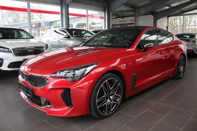 Rot Gebraucht 2023 Kia Stinger Limousine | 47.990 € (Fairer Preis) - Bild 1/4