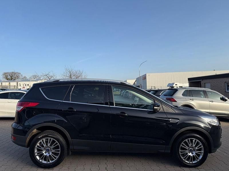 Gebraucht Ford Kuga Titanium 163 PS (119 kW) 2014 Schwarz SUV