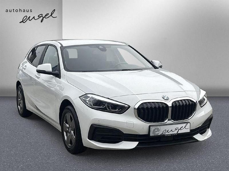 Gebraucht BMW 118 Advantage 136 PS (100 kW) 2024 Weiß Kleinwagen