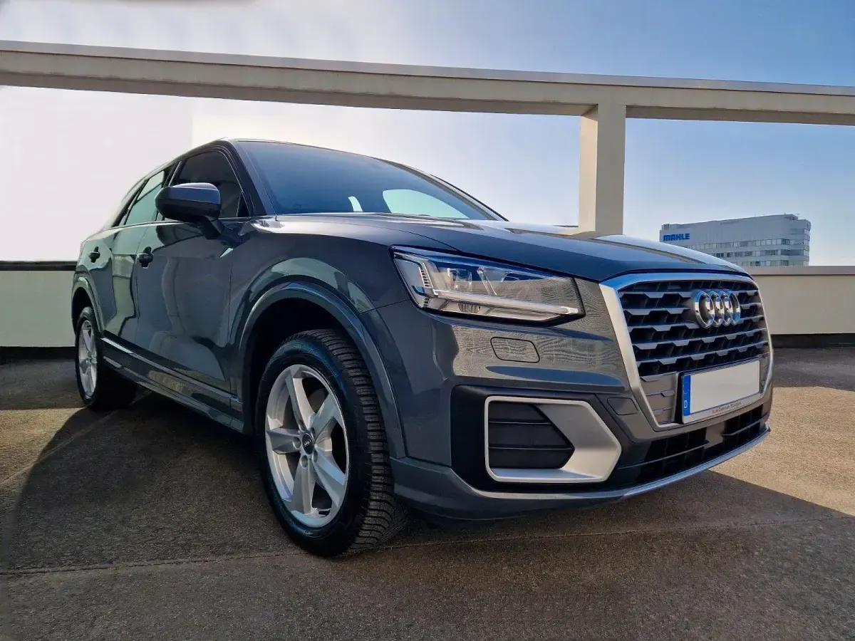 Usata Audi Q2 Advanced 116 CV (85 kW) 2018 Grigio SUV
