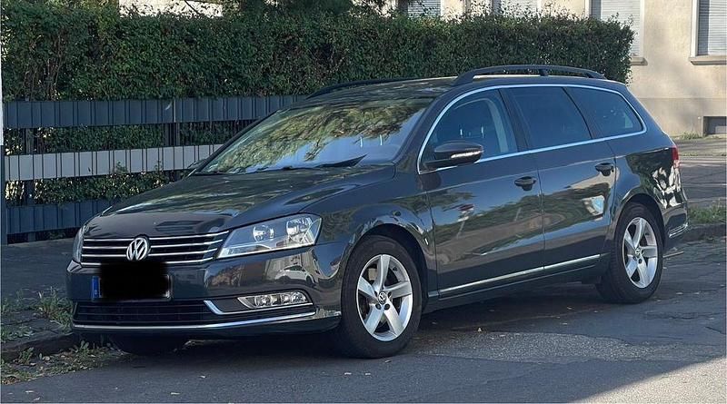 Gebraucht VW Passat Comfortline 140 PS (102 kW) 2014 Grau Kombi