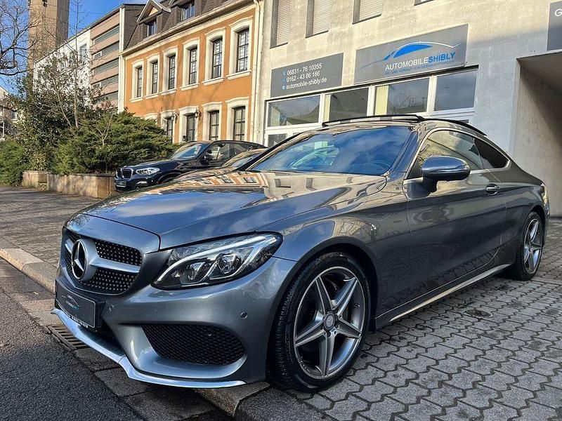 Grau Gebraucht 2016 Mercedes C220 Coupé | 18.550 € (Fairer Preis) - Bild 1/4