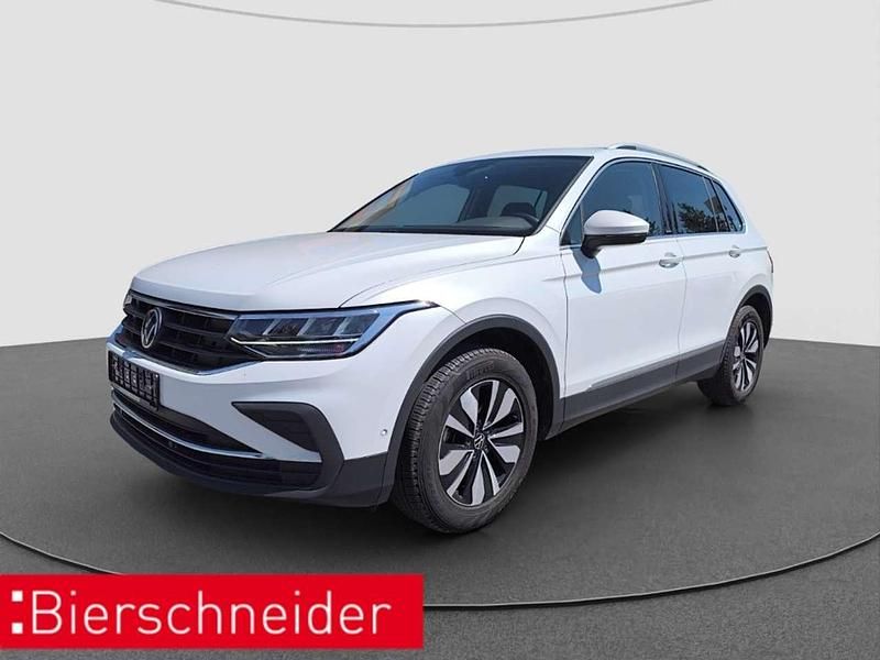 Weiss Gebraucht 2024 VW Tiguan Move SUV | 32.590 € (Superpreis) - Bild 1/3