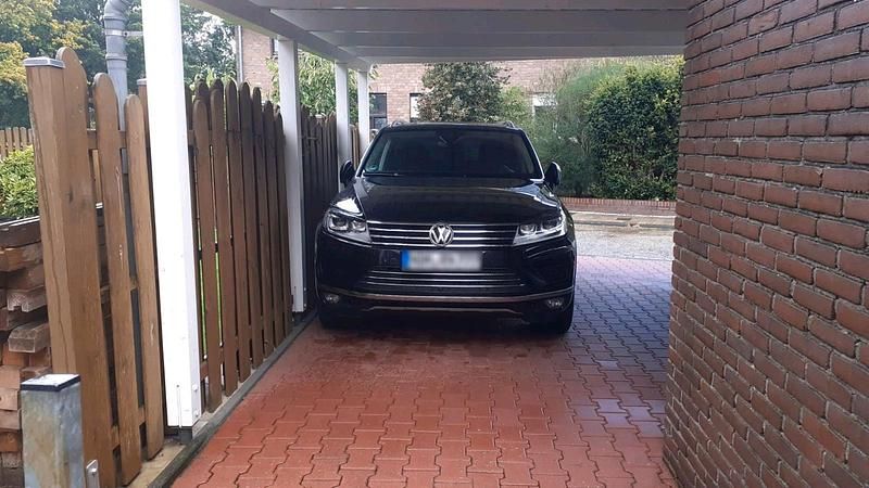 Gebraucht VW Touareg 262 PS (192 kW) 2016 Schwarz SUV