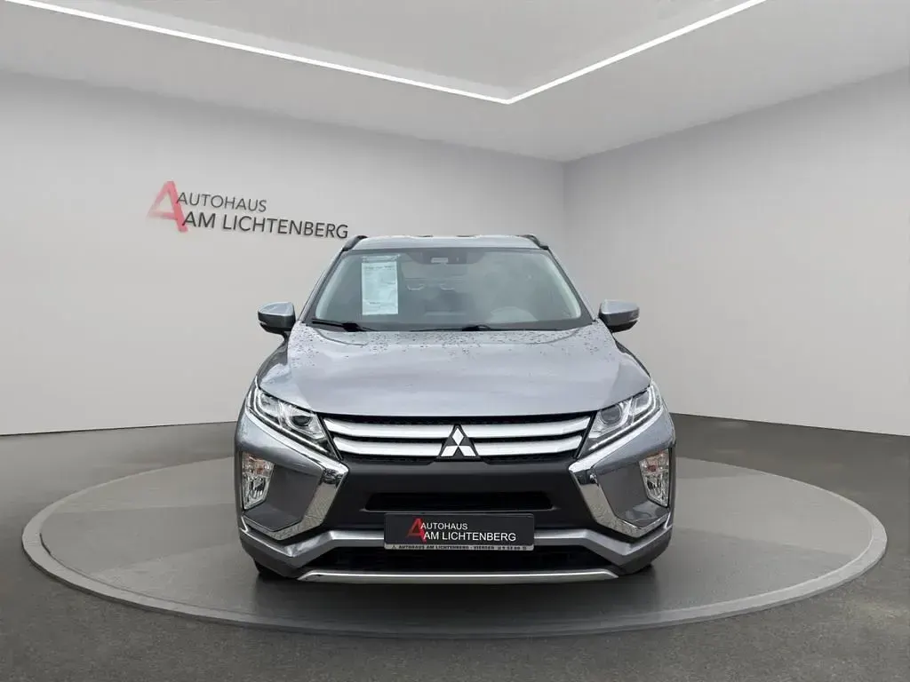 Gebraucht Mitsubishi Eclipse Cross Spirit 163 PS (119 kW) 2020 M) (grau SUV