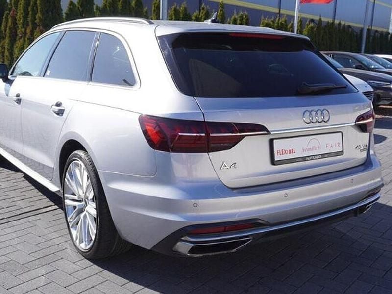 Gebraucht Audi A4 Ambiente 204 PS (150 kW) 2022 Silber Kombi
