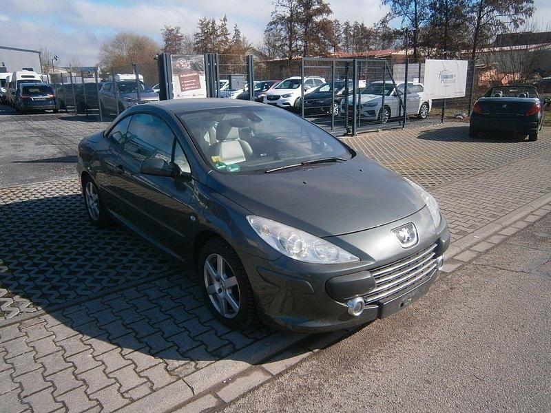 Gebraucht Peugeot 307 CC Sport 140 PS (102 kW) 2007 Grau Cabrio