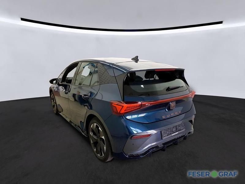 Gebraucht Cupra Born 150 kW (204 PS) 2024 Aurora blue metallic Kleinwagen