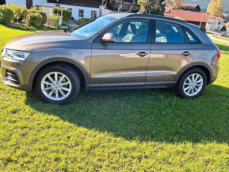 Second-hand Audi A6 150 CP (110 kW) 2015 Maro SUV