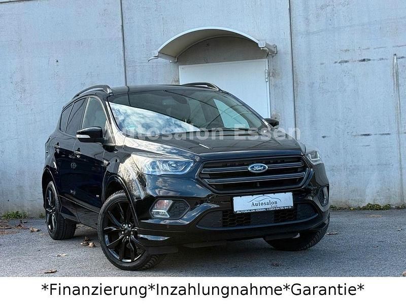 Gebraucht Ford Kuga ST-Line 175 PS (128 kW) 2019 Schwarz SUV
