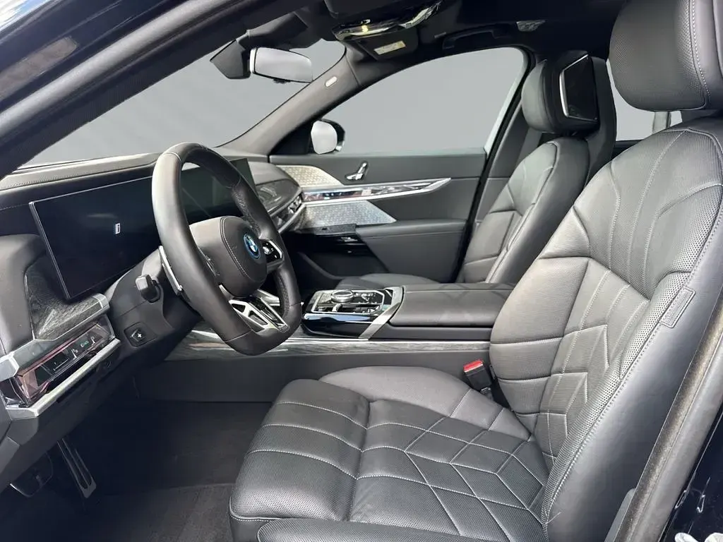 Gebraucht BMW i7 M Sport 400 kW (544 PS) 2023 Schwarz Limousine