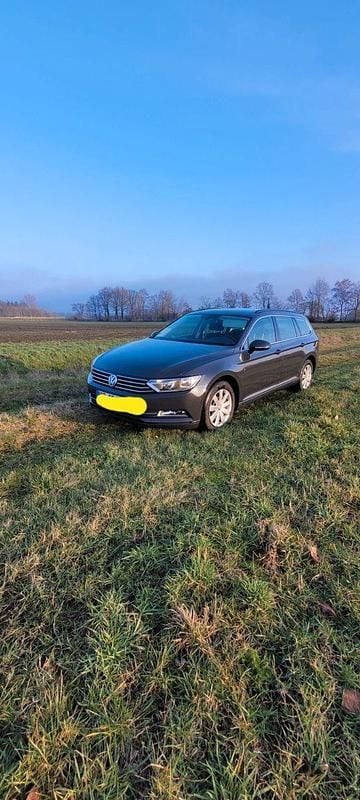 Gebraucht VW Passat Comfortline 150 PS (110 kW) 2016 Grau Kombi