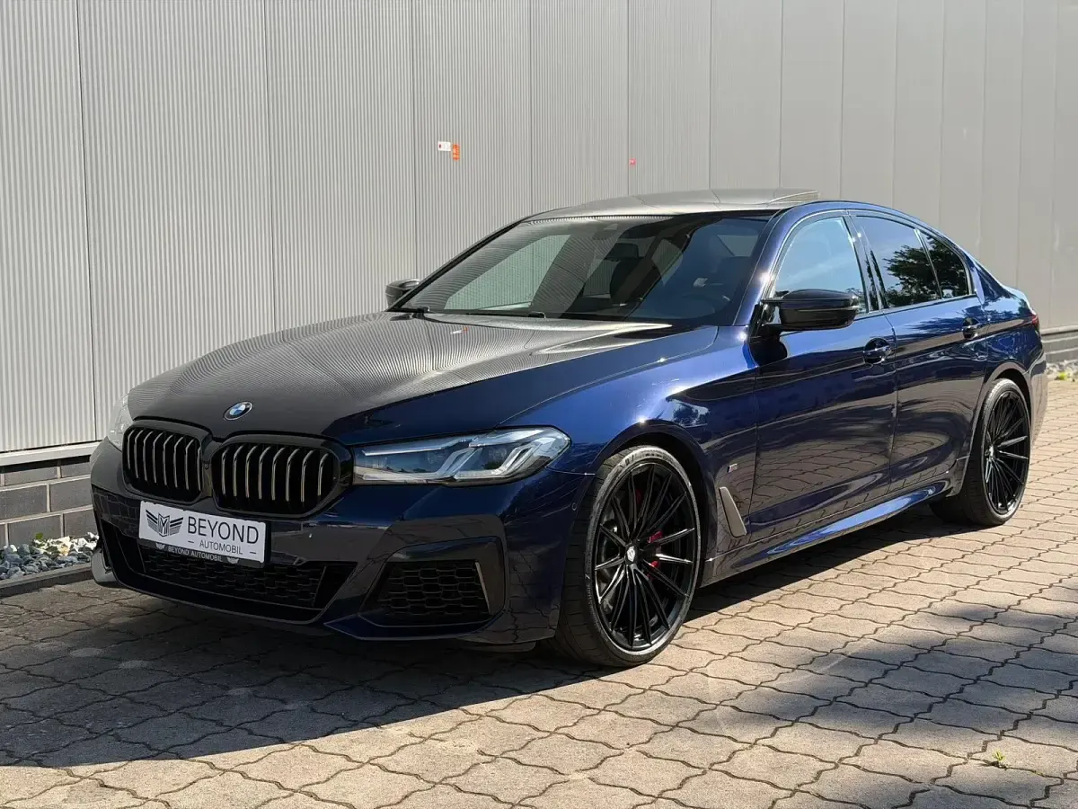 Gebraucht BMW M550 Shadowline 530 PS (389 kW) 2020 Blau Limousine
