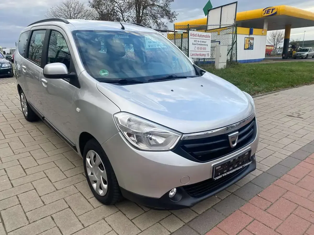 Gebraucht Dacia Lodgy Lauréate 116 PS (85 kW) 2013 Grau etoile Van / Kleinbus