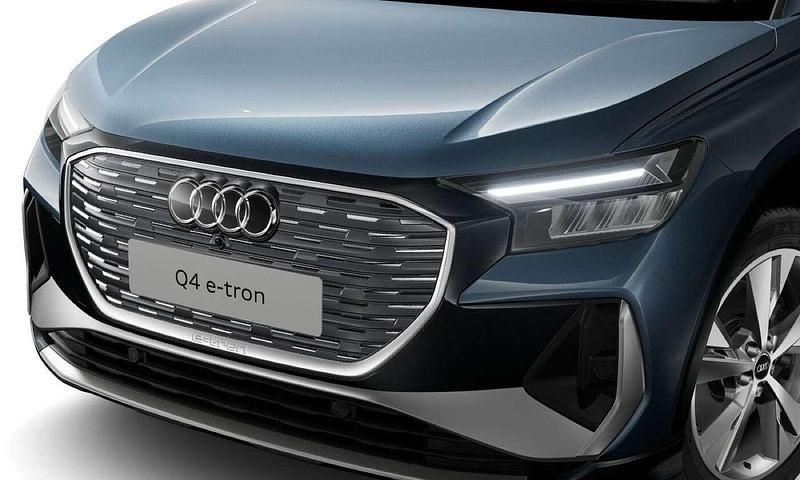 Gebraucht Audi Q4 e-tron S-line plus 210 kW (286 PS) 2025 Geysirblau metallic SUV